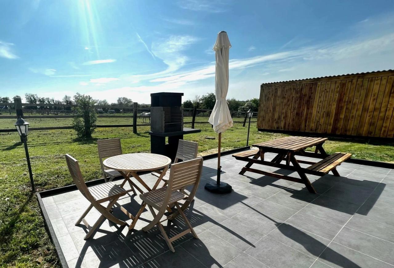 Le Clos De Baron Sur Odon, Un Havre De Paix. ภายนอก รูปภาพ