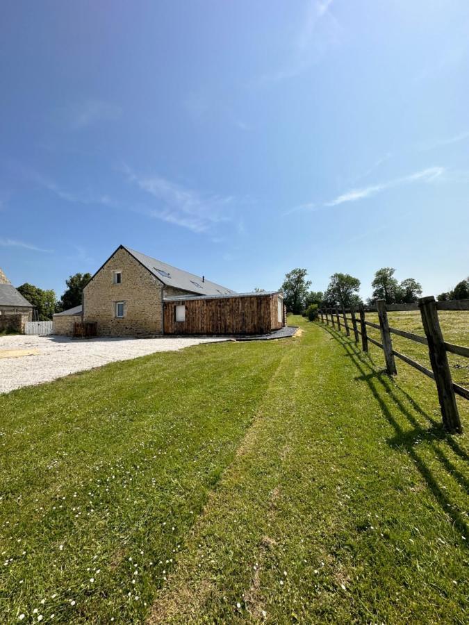 Le Clos De Baron Sur Odon, Un Havre De Paix. ภายนอก รูปภาพ